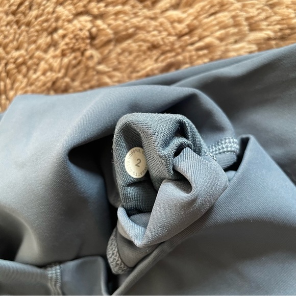 Lululemon Wunder Under leggings size 2 - Picture 5 of 6